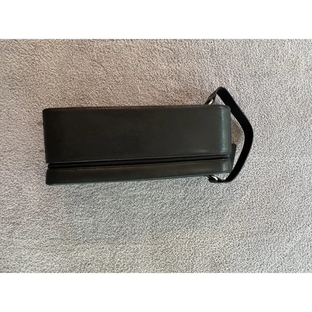 Genuine Leather Wine Bottle Travel Case Carrier Black w/ Strap | Padded Lining |